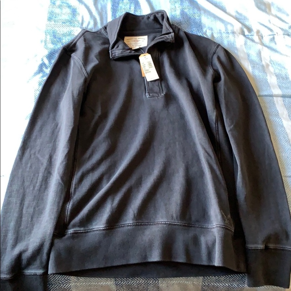 BRAND NEW AMERICAN EAGLE !!